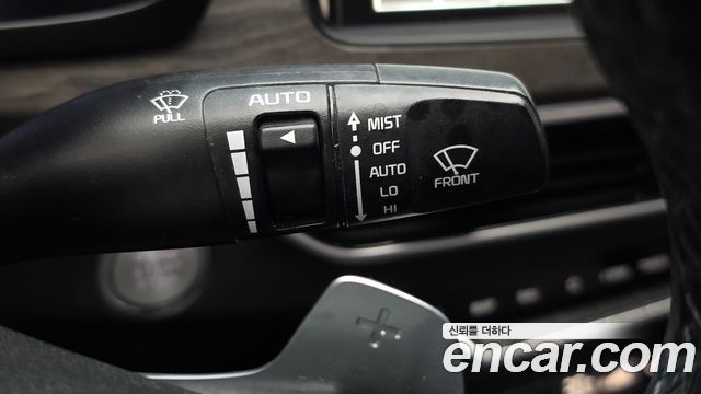 Kia K7 2020 — photo 35