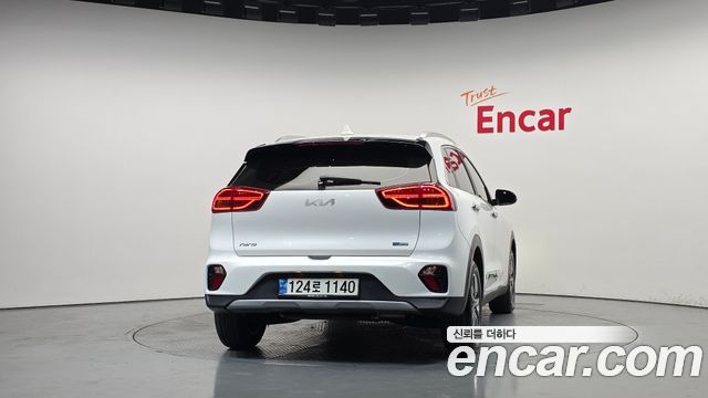 Kia Niro 2022 — photo 4