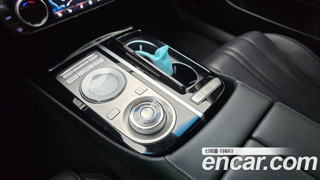Genesis G80 2021 — photo 12