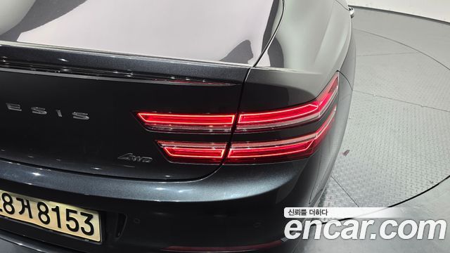 Genesis G80 2021 — photo 9