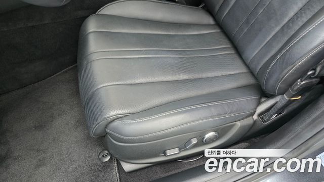 Genesis G80 2021 — photo 30