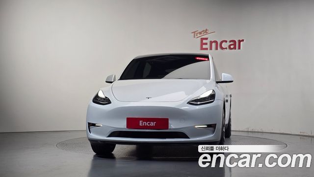 Tesla Model Y 2022 — photo 3