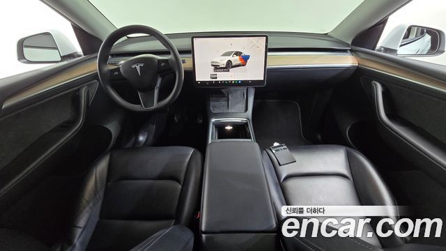 Tesla Model Y 2022 — photo 10
