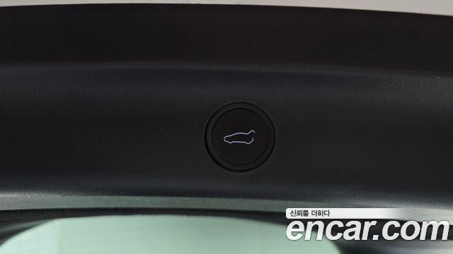 Tesla Model Y 2022 — photo 22