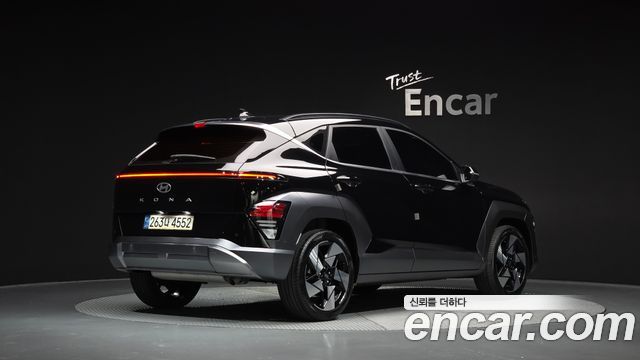 Hyundai Kona 2023 — photo 2