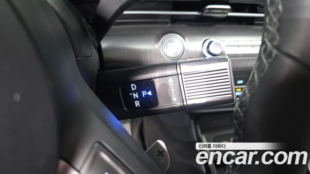 Hyundai Kona 2023 — photo 12