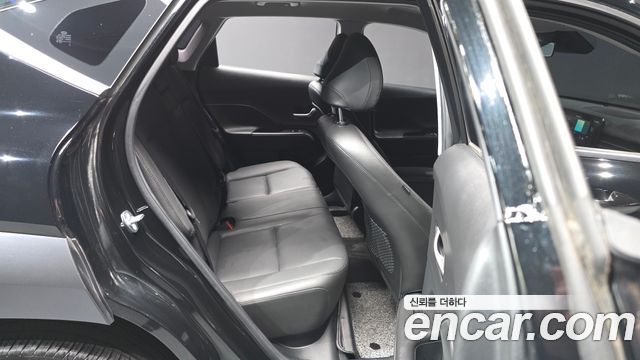 Hyundai Kona 2023 — photo 18