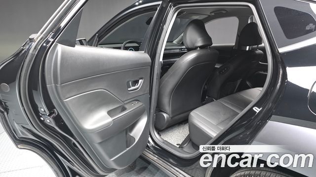Hyundai Kona 2023 — photo 16