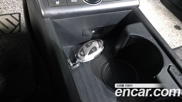 Hyundai Kona 2023 — photo 31