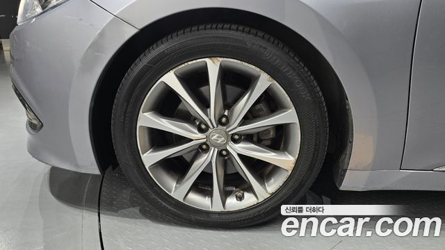Hyundai Grandeur 2015 — photo 5
