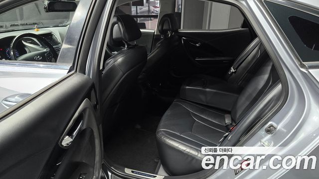 Hyundai Grandeur 2015 — photo 12