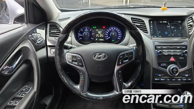 Hyundai Grandeur 2015 — photo 13