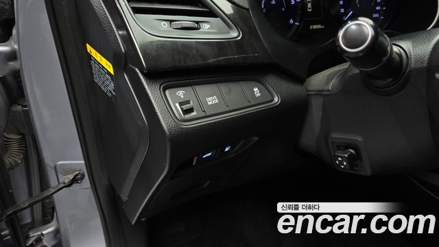 Hyundai Grandeur 2015 — photo 16