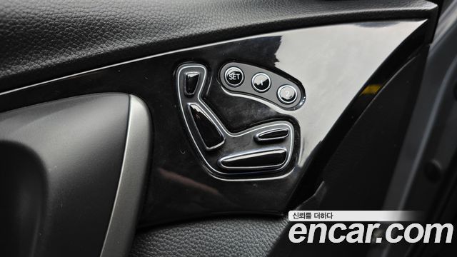 Hyundai Grandeur 2015 — photo 17