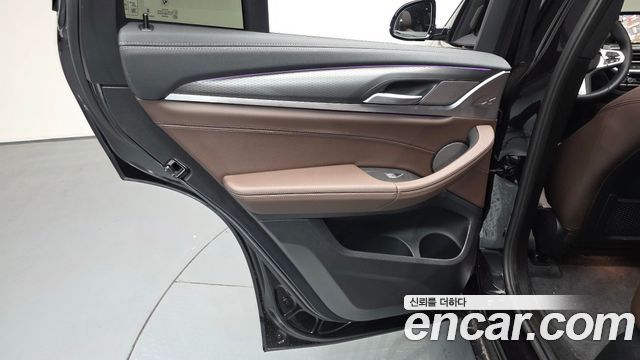 BMW X4 2025 — photo 15