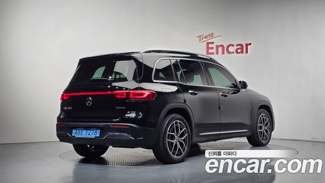 Mercedes-Benz EQB 2023 — photo 2