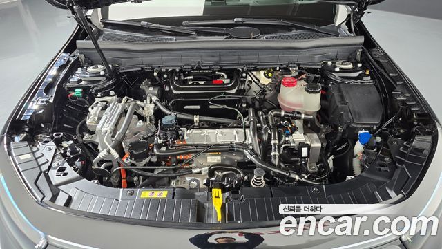 Mercedes-Benz EQB 2023 — photo 6