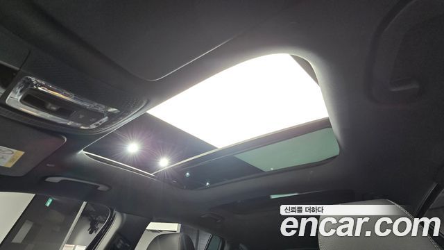 Mercedes-Benz EQB 2023 — photo 22