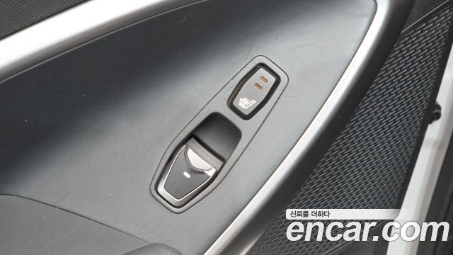 Hyundai Santafe 2013 — photo 19