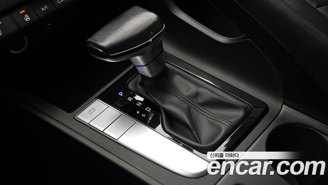 Hyundai AVANTE 2021 — photo 9