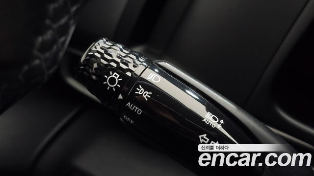 Hyundai AVANTE 2021 — photo 16