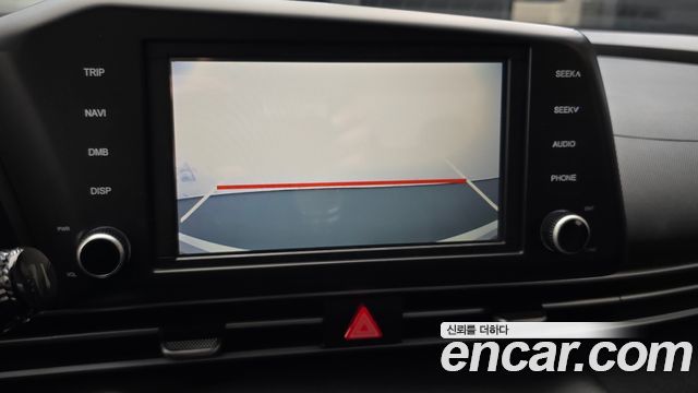 Hyundai AVANTE 2021 — photo 17