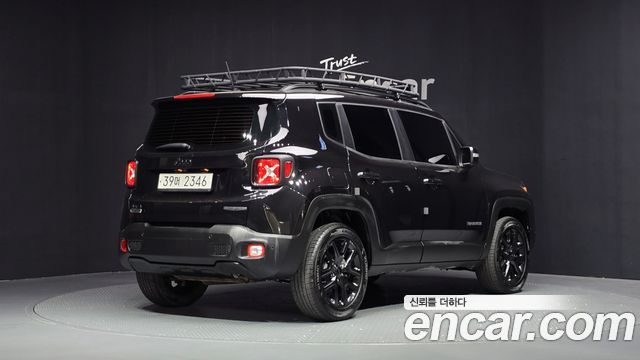 Jeep Renegade 2017 — photo 2