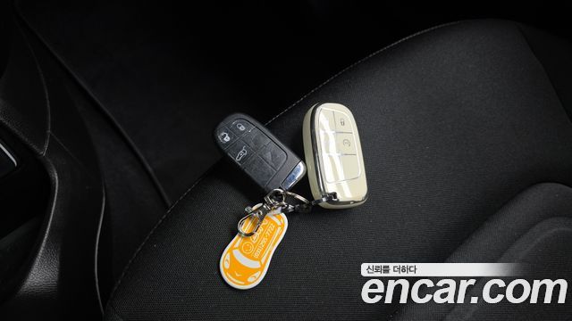 Jeep Renegade 2017 — photo 17