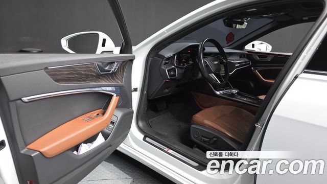 Audi A6 2020 — photo 13