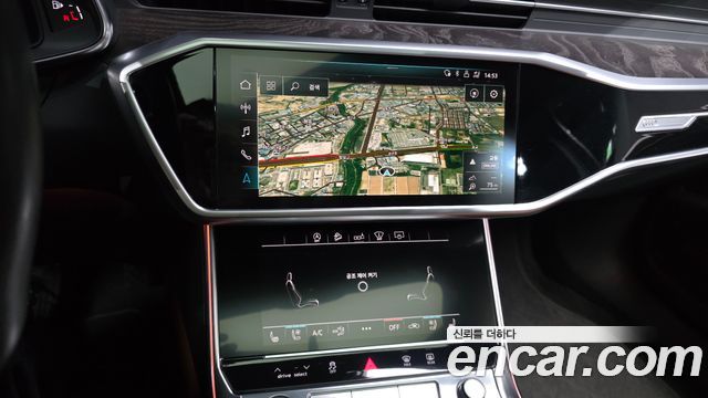Audi A6 2020 — photo 20