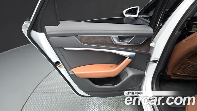 Audi A6 2020 — photo 15