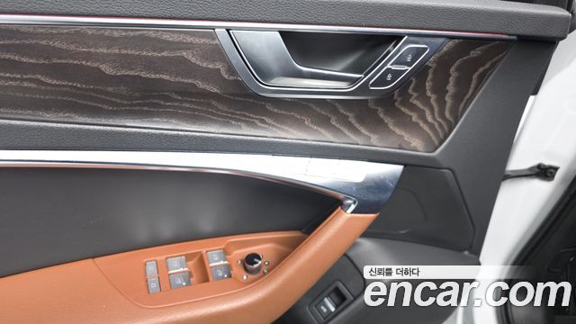Audi A6 2020 — photo 29