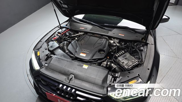Audi A7 2021 — photo 6