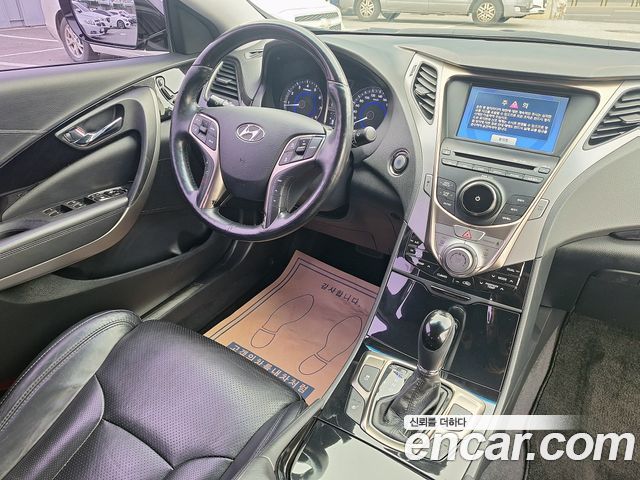 Hyundai Grandeur 2012 — photo 11
