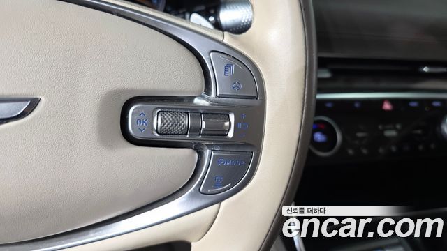 Genesis GV80 2020 — photo 22