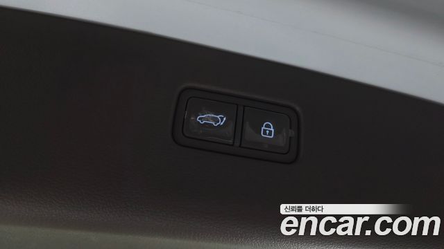 Genesis GV80 2020 — photo 24