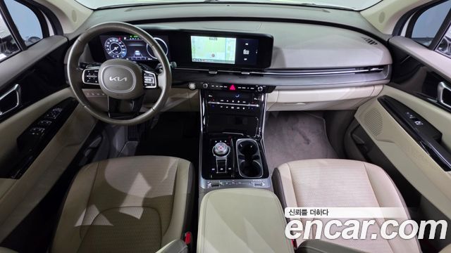 Kia Canival 2023 — photo 10