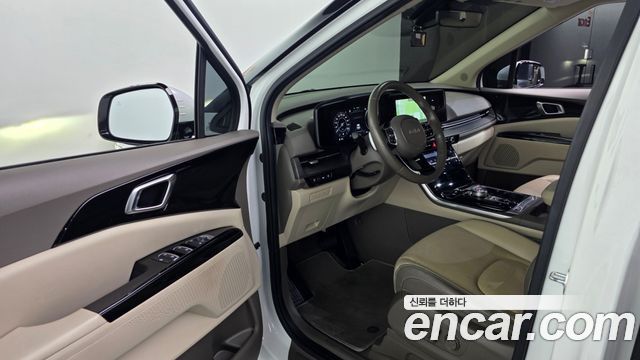 Kia Canival 2023 — photo 13