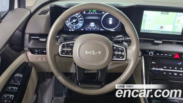 Kia Canival 2023 — photo 19