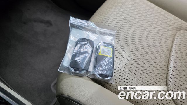 Kia Canival 2023 — photo 27