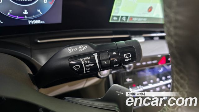 Kia Canival 2023 — photo 37