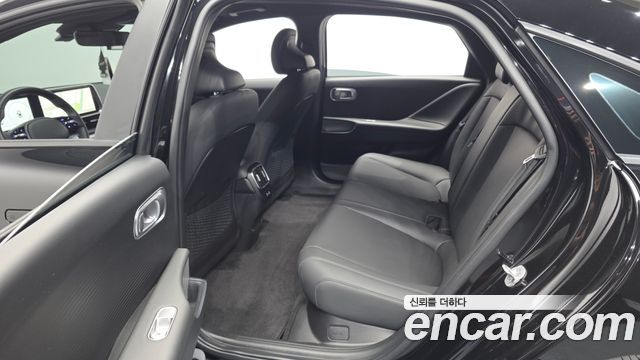 Hyundai Ioniq6 2025 — photo 18