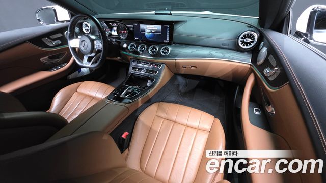 Mercedes-Benz E-Class 2019 — photo 10