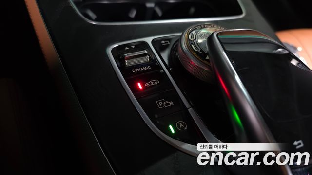 Mercedes-Benz E-Class 2019 — photo 22