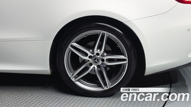 Mercedes-Benz E-Class 2019 — photo 7