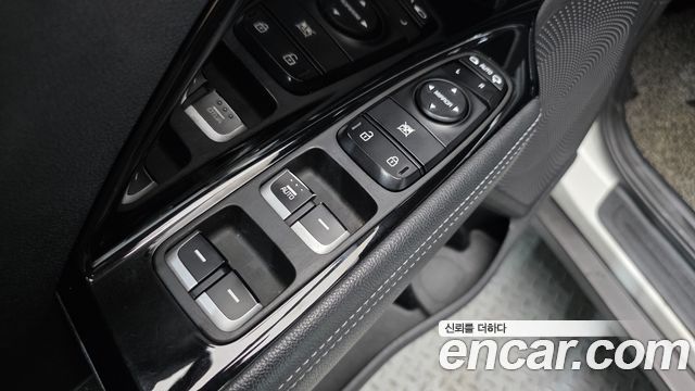 Kia Niro 2018 — photo 13