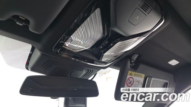 BMW 3-Series 2021 — photo 26
