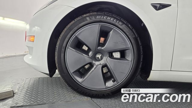 Tesla Model 3 2022 — photo 5