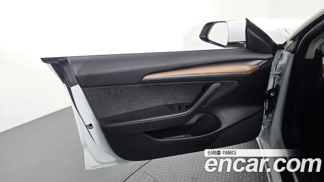 Tesla Model 3 2022 — photo 14
