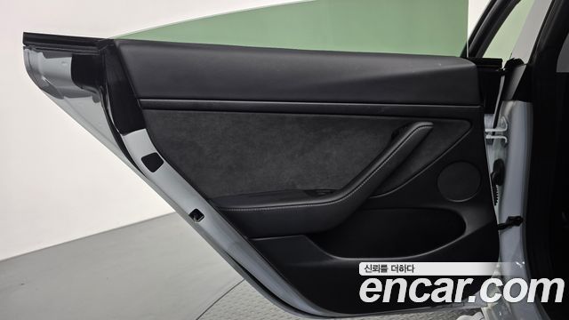 Tesla Model 3 2022 — photo 15